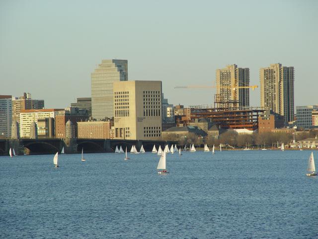 Evening Sail, Growing City