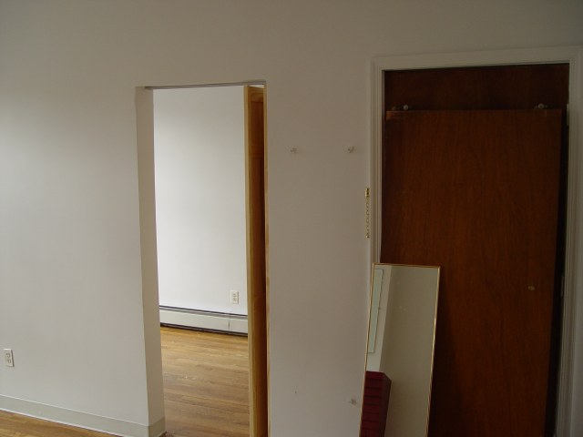 Front bedroom<br />looking to side